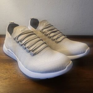 APL | TechLoom Breeze Running Shoe